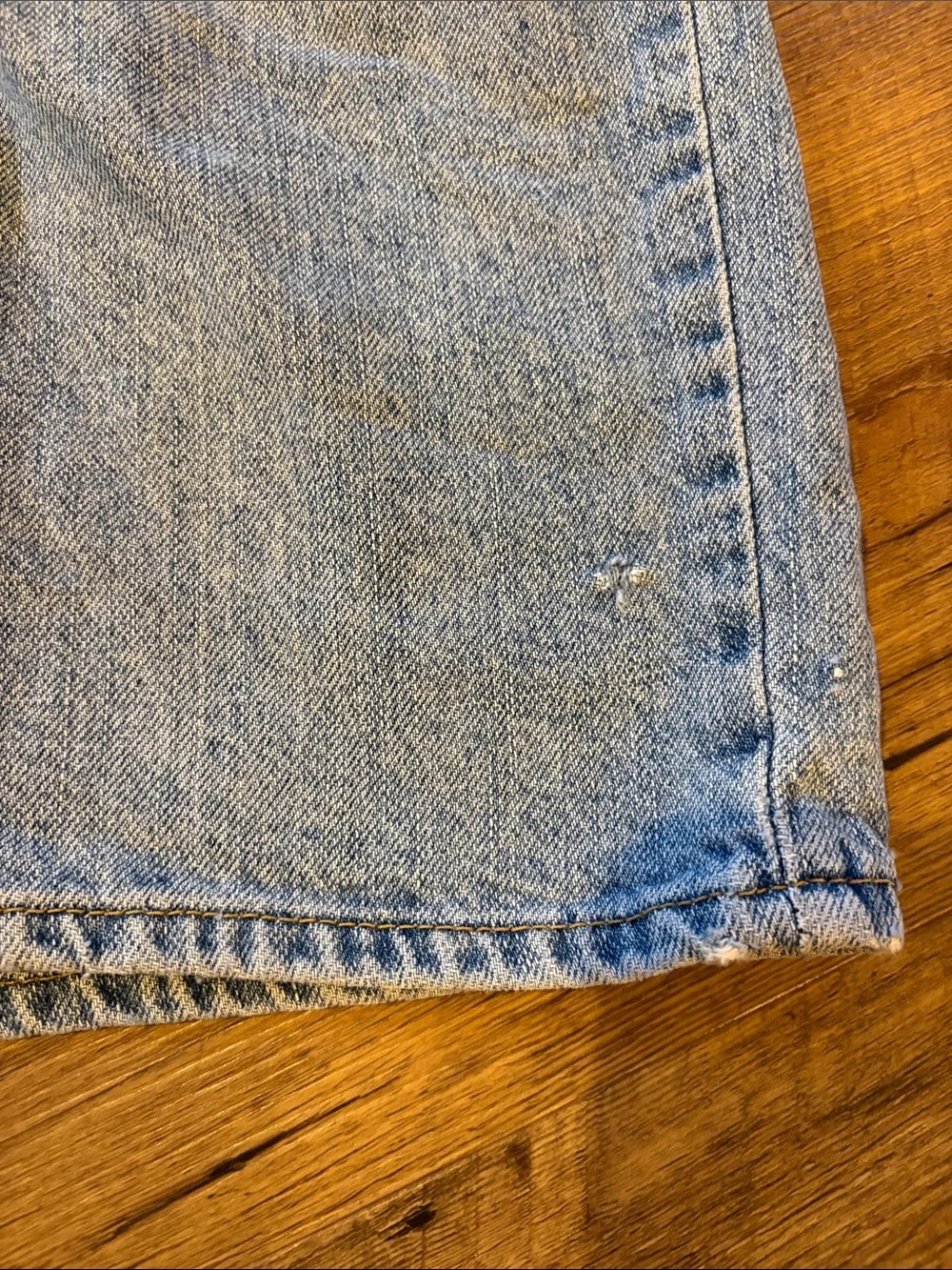 Vintage Levi 550 Jorts